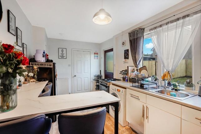 35, Castle View, Perth photo 4