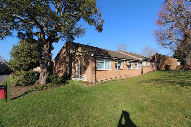 Bungalow for sale in Gorringe Avenue, Southdowns, South Darenth
