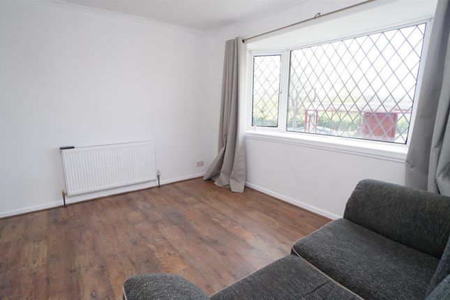 200, Springwood Place, Bradford photo 3
