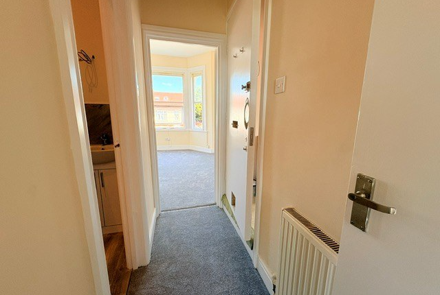 37B, Maswell Park Road, HOUNSLOW photo 3