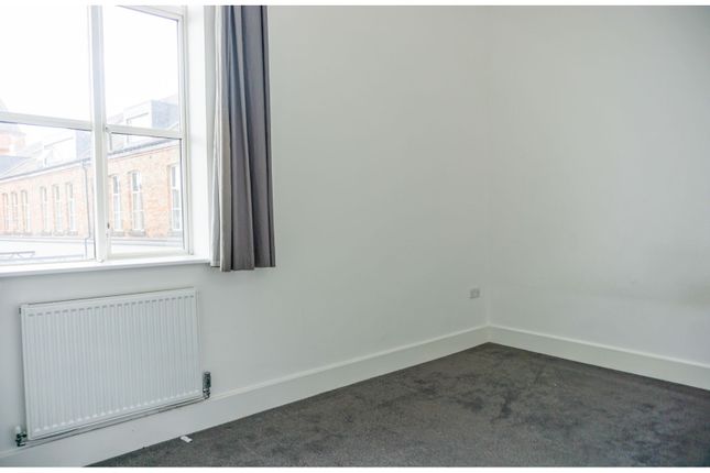 Town house for sale in Wheatsheaf Court, Knighton, Leicester