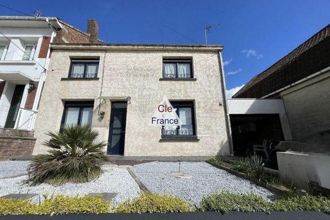 Thumbnail Town house for sale in Chocques, Nord-Pas-De-Calais, 62920, France