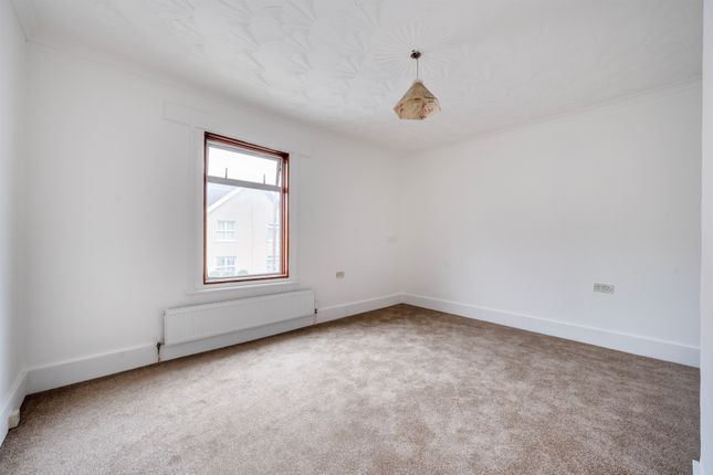 End terrace house for sale in Powney Road, Maidenhead