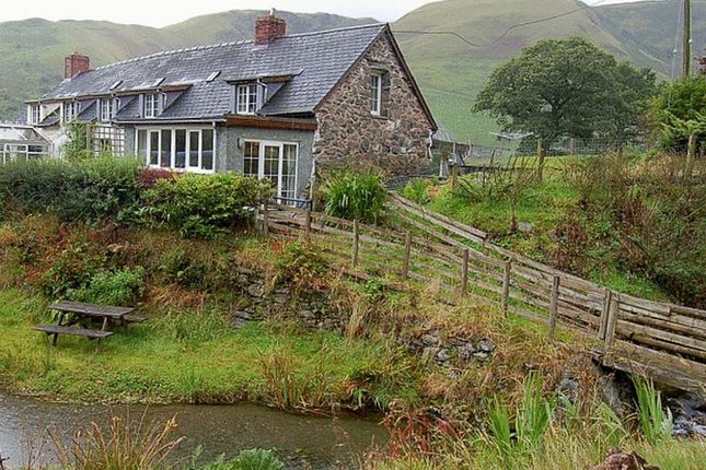 Thumbnail Cottage to rent in Llanymawddwy, Machynlleth