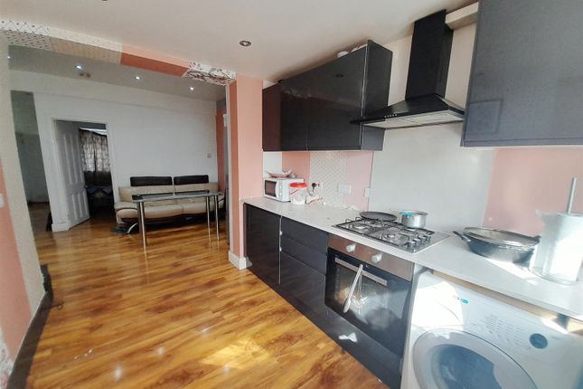 Terraced house for sale in Ruislip Road, Northolt