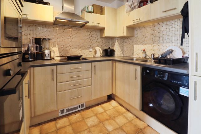 44, Kilcredaun House, Cardiff Bay photo 4