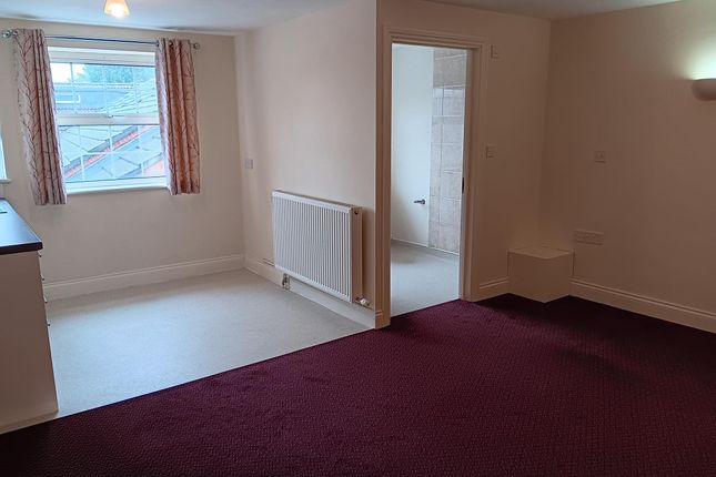 Studio to rent in The Street, Weeley, Clacton-On-Sea