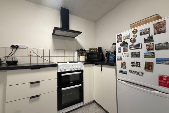Albany Court, Luton photo 3