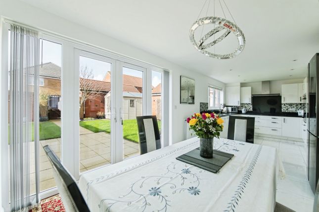 1, Turnstone Avenue, Devon photo 4