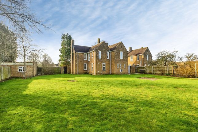 4, Trenchard Square, Lincoln photo 3