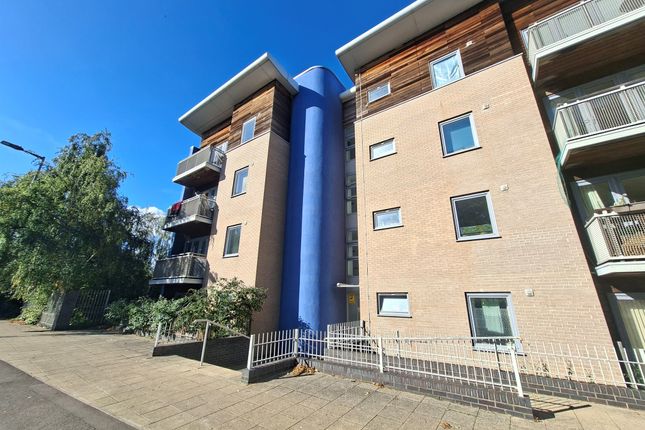 15, Cubitt Way, Peterborough photo 2