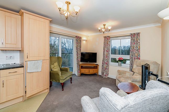 Flat for sale in Hill Lane, Southampton, Hampshire