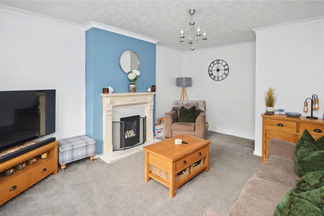 10, Mount Pleasant, West Yorkshire photo 2