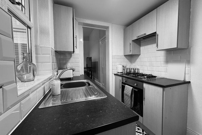 9 Belford Terrace, North Shields photo 3