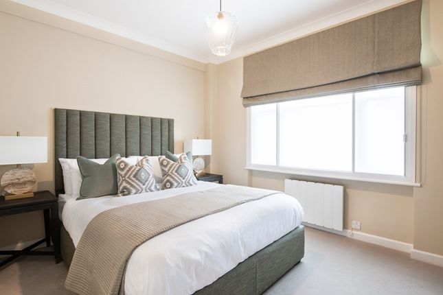 Unit28-2ndfloor-3bed-1203sq-2bath-PriceWeek£1710, Hill Street, London photo 3
