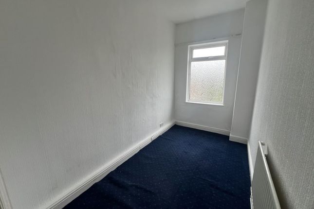106, Alfreton Road, Derbyshire photo 3