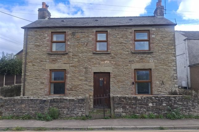 3-bed detached on Heywood Road, CINDERFORD, £151,000