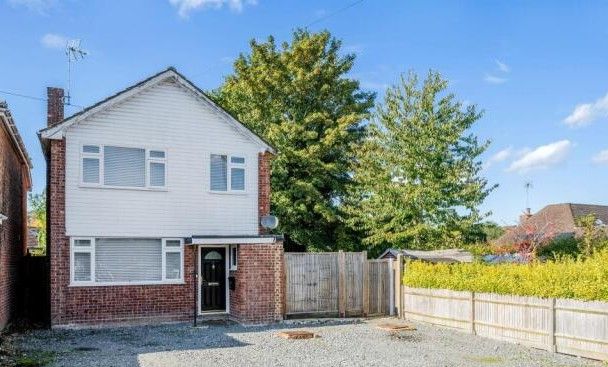 3-bed detached on 21, Orchard Road, Sevenoaks, £695,000