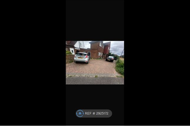 Feltham photo 2