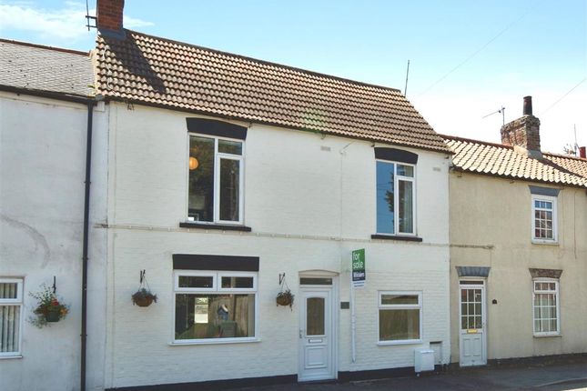 3-bed house on Holly House, Main Street, Welwick, £165,000