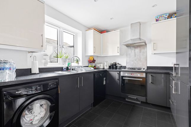 8 Park Tolvean, Redruth photo 3