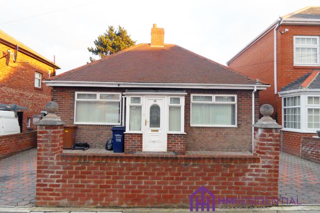 Thumbnail Detached bungalow to rent in Hall Avenue, Fenham, Newcastle Upon Tyne