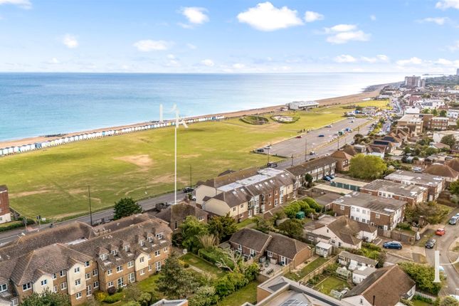 147, Brighton Road, Lancing photo 3