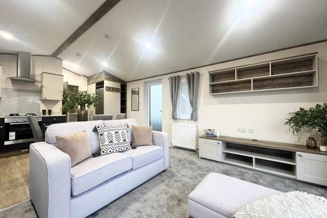 Willerby Malton Elite 2025, Ribble Valley Country & Leisure Park, Clitheroe photo 5