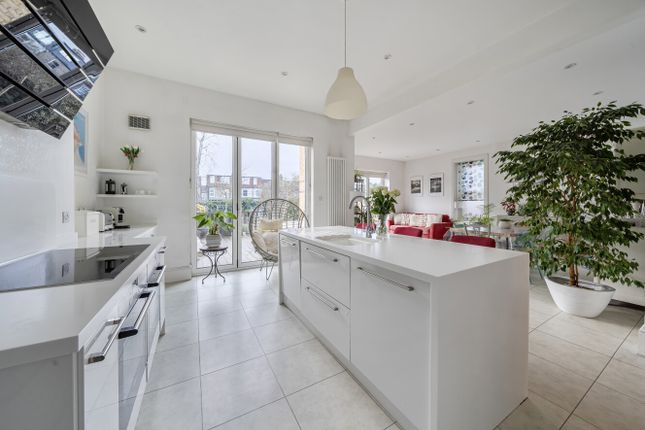 27, Cedars Road, Kent photo 3