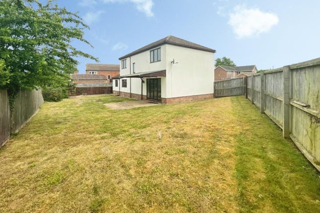 6, Robert Linge Crescent, Brandon photo 2