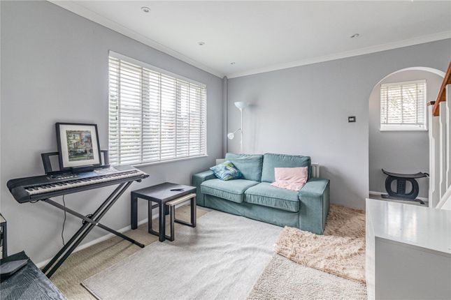 47, Eyston Drive, Surrey photo 5