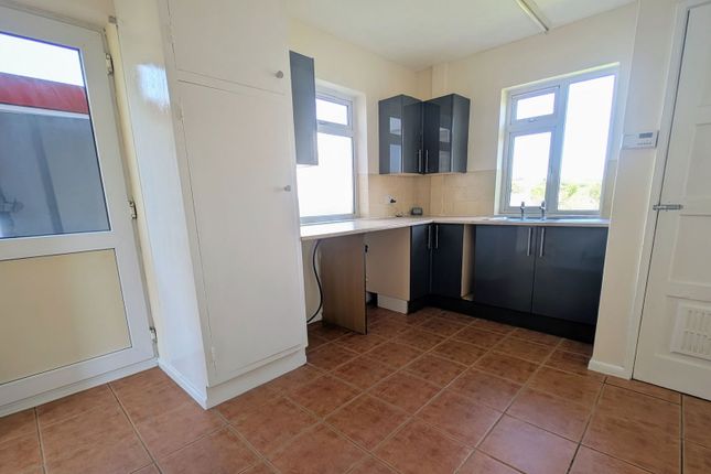 2, Little Trethewey Estate, Penzance photo 4