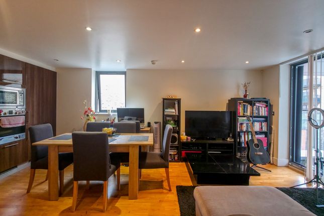 Flat 6, Union House, 11 Bunton Street, Woolwich photo 3