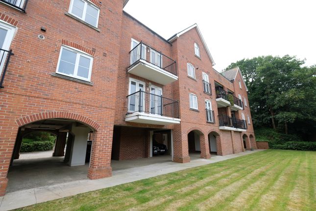 2-bed other on Portside Close, Marchwood, £289,000