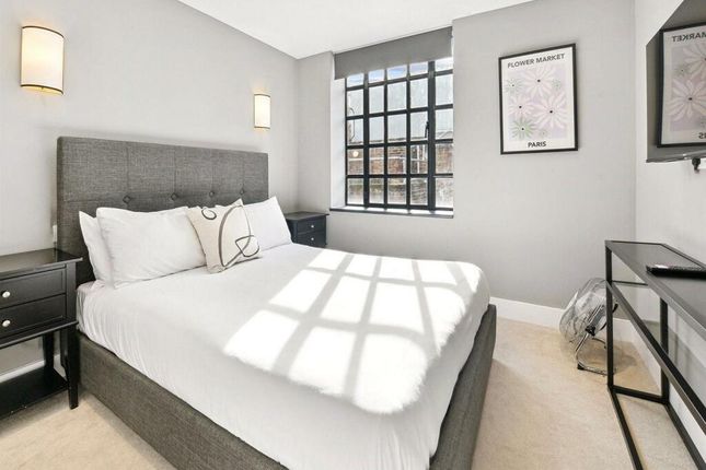 7, Trinity Way, Manchester photo 3