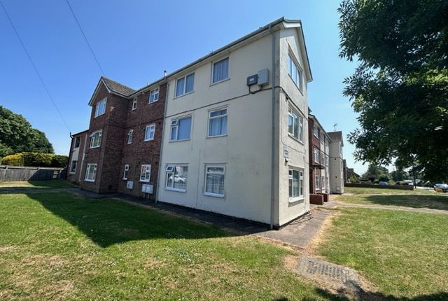 5, Lowfield Court, Hull photo 4