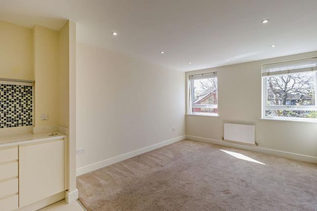 9 Riverside Place 107, Marsh Road, Pinner photo 2