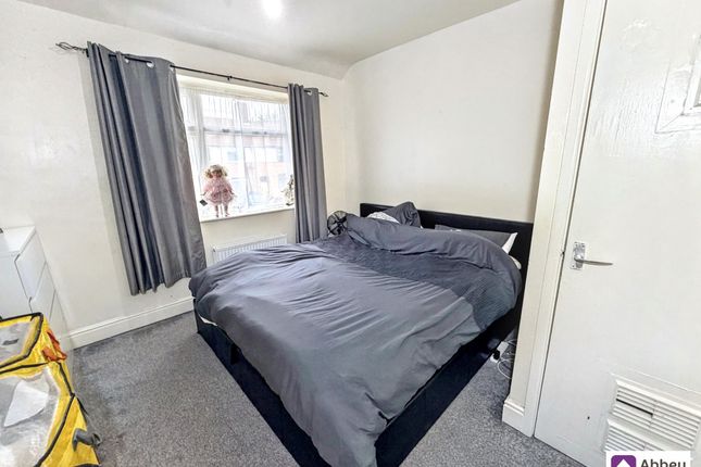 84 Swannington Road, Leicester photo 4
