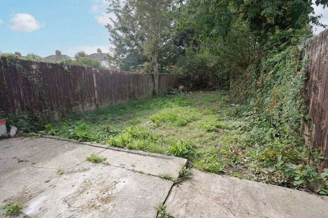 30, Byron Grove, Grimsby photo 4