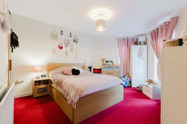 Tw14 8Dr - High Res-12.Jpg