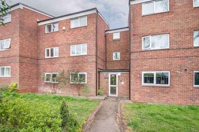 Thumbnail Flat to rent in Leysters Close, Redditch