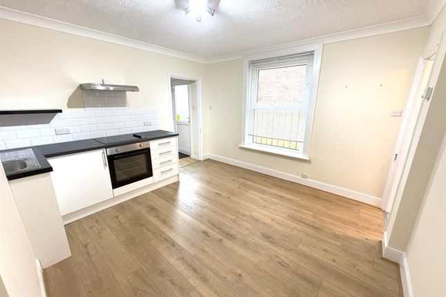 75, Landguard Road, Shanklin photo 3
