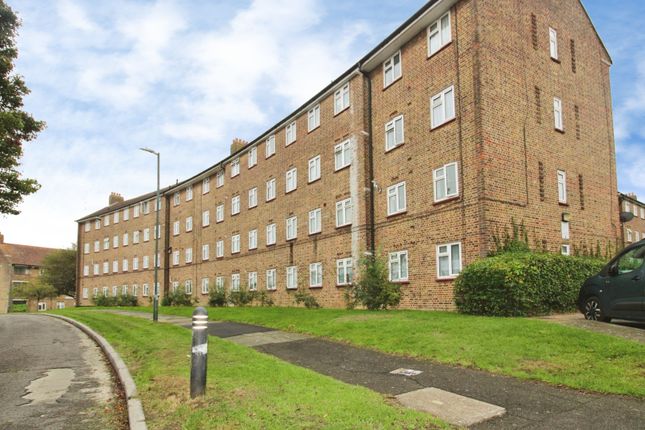 Valence Road, Erith photo 3