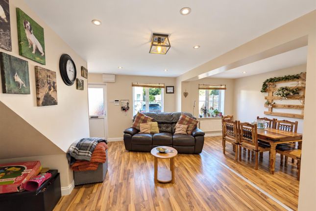 Chestnut Close, Coleford photo 2