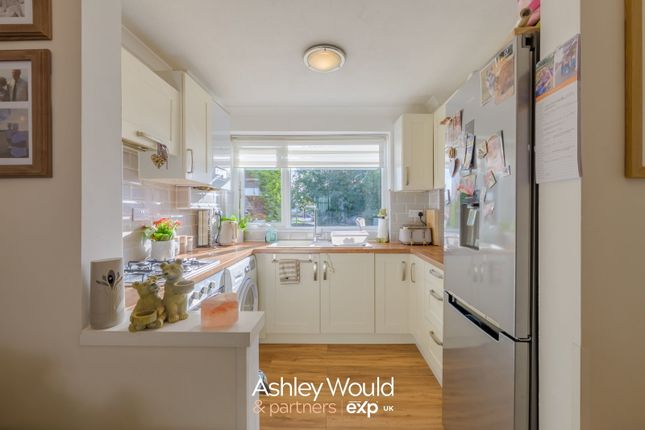 Audley Drive, Kidderminster photo 4