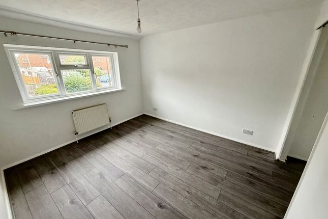 82, Sutton Field, Whitehill photo 5