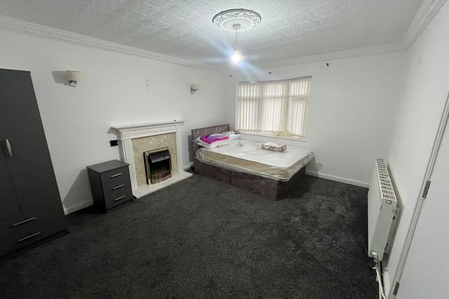 3 Bedroom Terraced in WS2 0LY