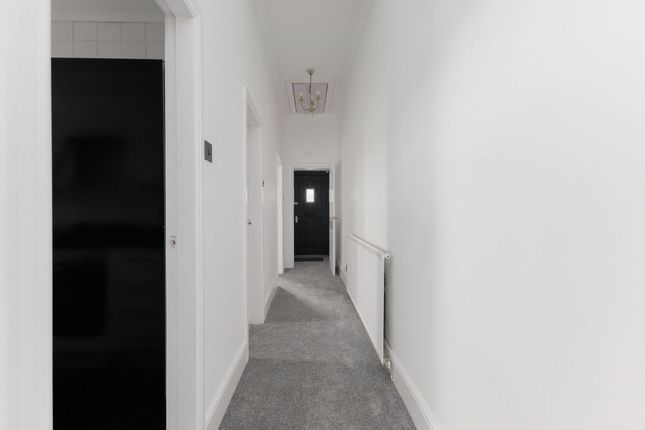2a High Beveridgewell, Dunfermline photo 2