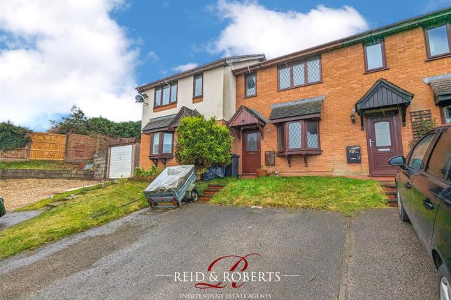 Thumbnail Terraced house for sale in Uwch Y Mor, Pentre Halkyn, Holywell