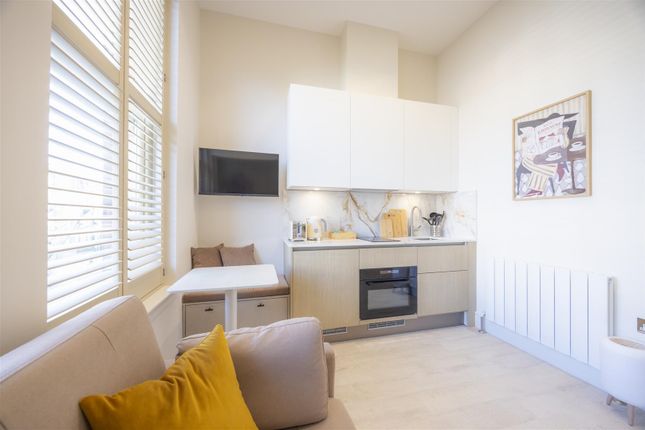 Studio Deluxe, 108, Studio Deluxe, Shirland Road, London photo 5